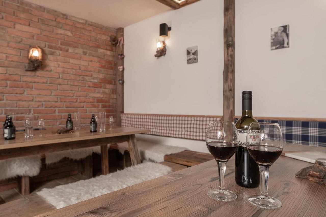 Aparthotel Ambiente Umhausen Zewnętrze zdjęcie