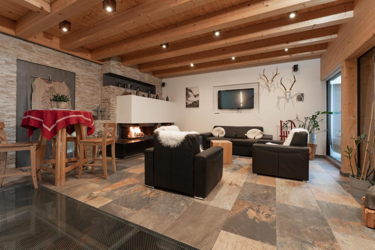 Aparthotel Ambiente Umhausen Zewnętrze zdjęcie