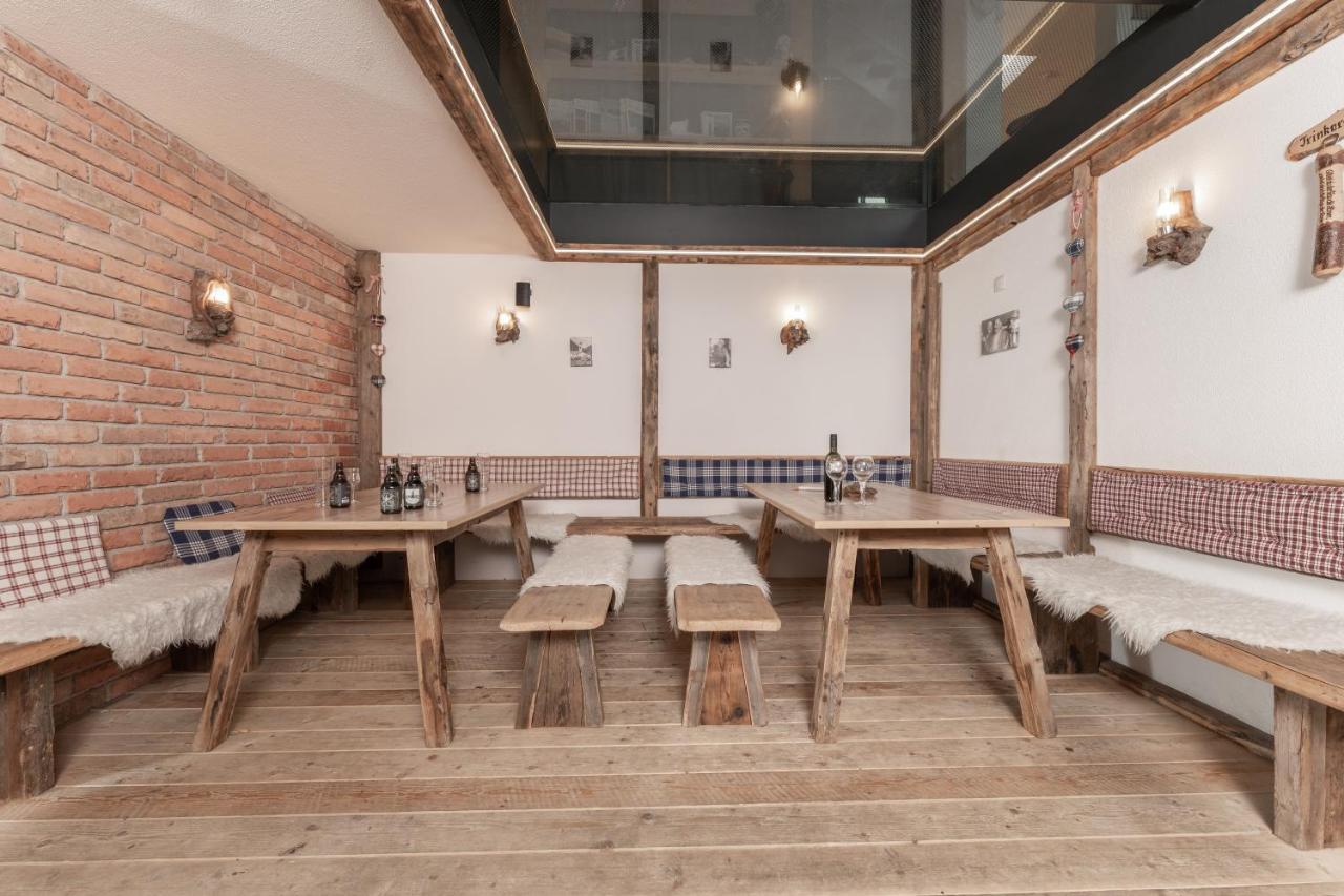Aparthotel Ambiente Umhausen Zewnętrze zdjęcie