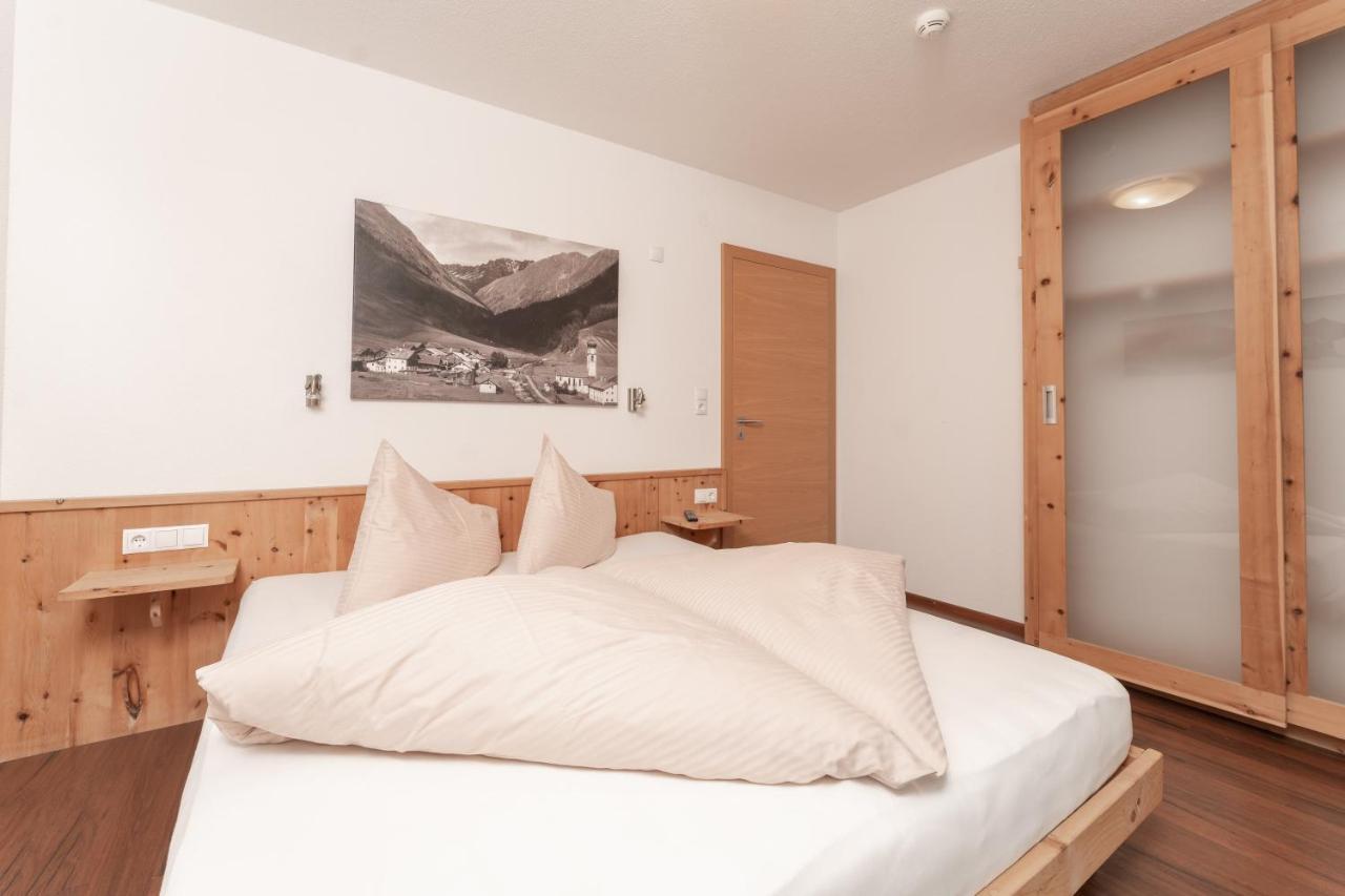 Aparthotel Ambiente Umhausen Zewnętrze zdjęcie
