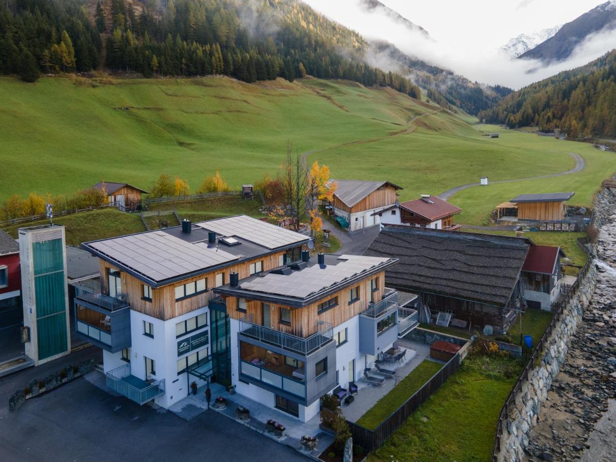 Aparthotel Ambiente Umhausen Zewnętrze zdjęcie
